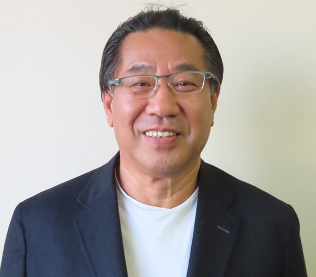 橘 俊夫様